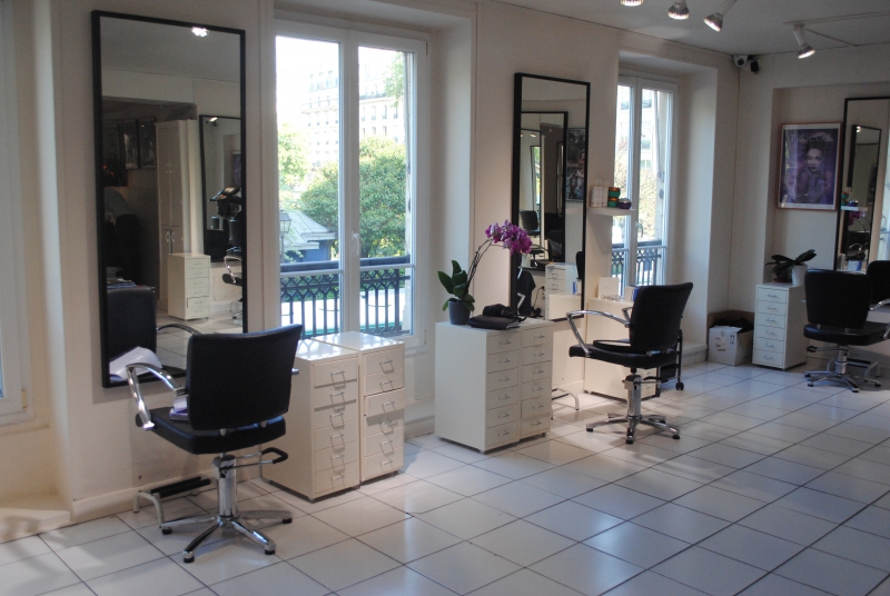 coiffure-PIERLAS-min_floor-home-office-property-living-room-room-781228-pxhere.com